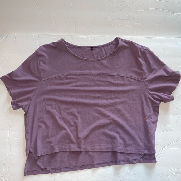 Alphalete XL Premium Viscose Hi-Low Crop Plum - Picture 1 of 3